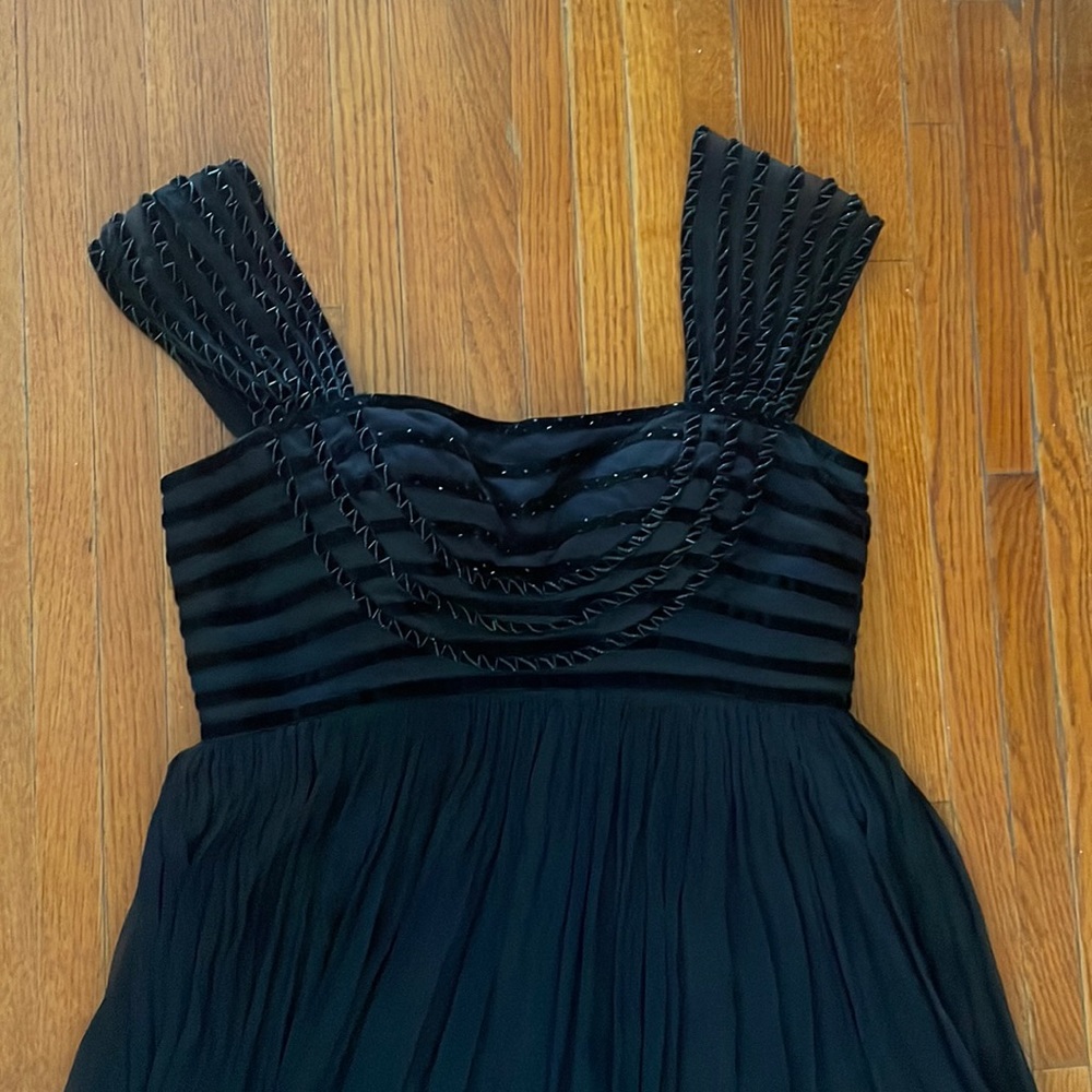 Nina Austin 100% silk dress